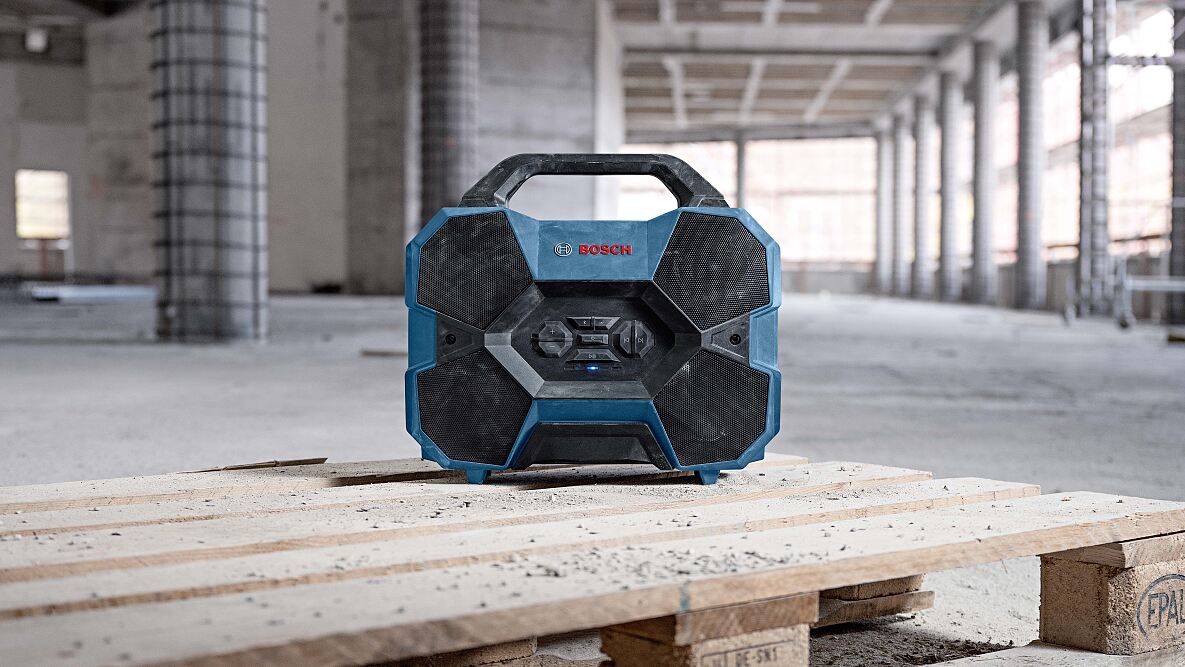 Kristallklarer und kraftvoller Sound für die Baustelle und unterwegs: Bluetooth®-Lautsprecher GPB 18V-6 C Professional