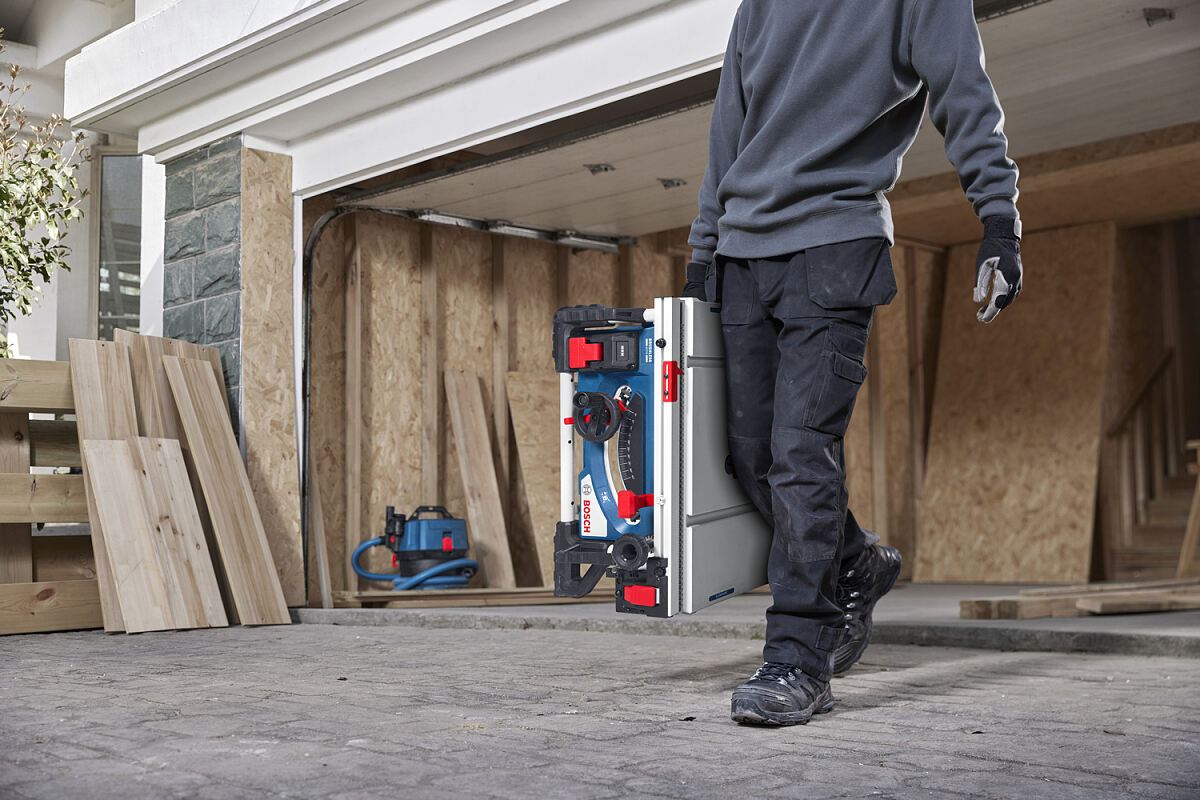Akku-Tischkreissäge für große Mobilität und Präzision